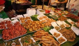 夜市烤肠爆料视频真实,揭秘网红美食背后的真相